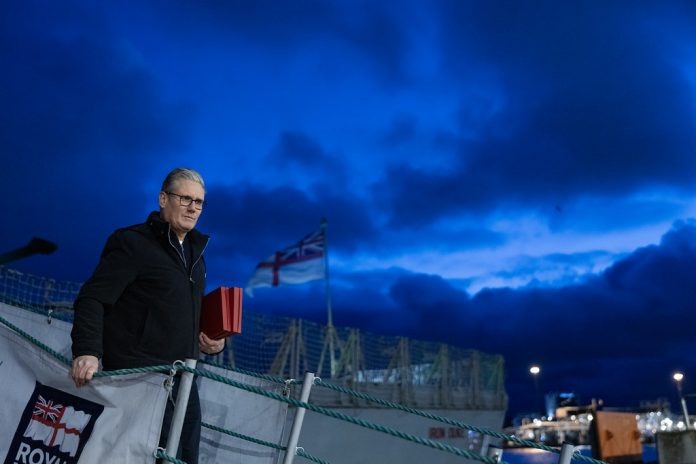 British Prime Minister Keir Starmer visits the Royal Navy vessel The Iron Duke, stationed at Tallinn, Estonia on Russia's border (photo: Number 10/Flickr)