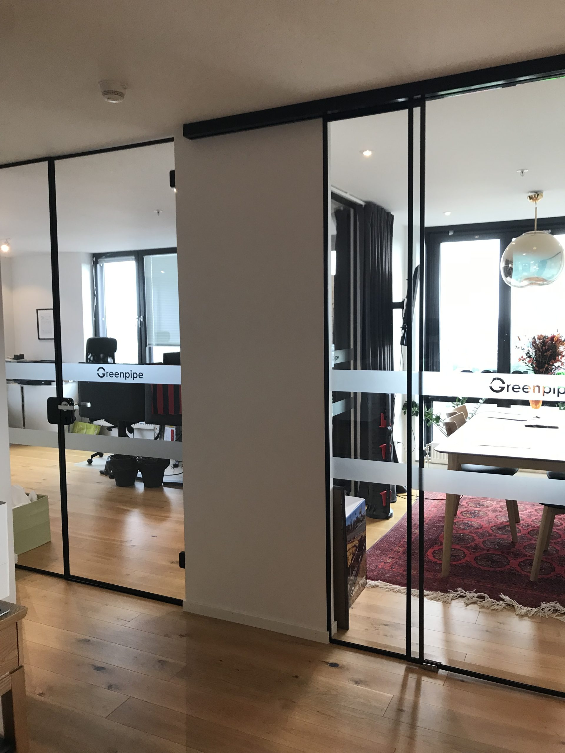 Frostad folie, insynsskydd & kontrastmarkering