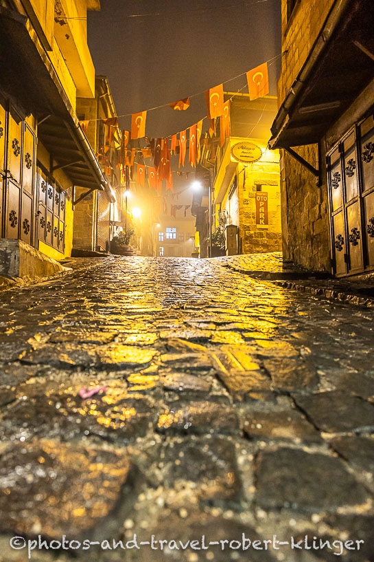 Eine Gasse in der Stadt Gaziantep in der Türkei