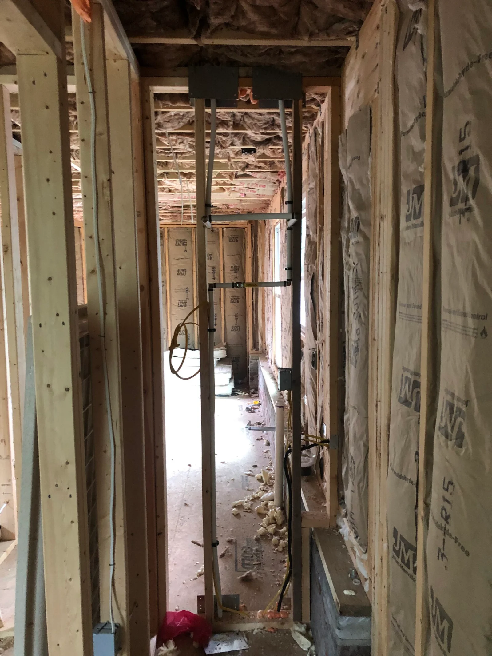 ROMERO HANDYMAN SERVICES LLC 68