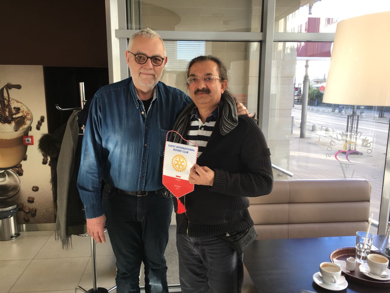 Peter Godiwala from RC Berlin International and President Bendt Haverberg Easter meeting