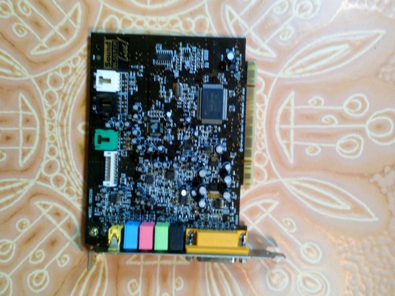 SOLGT - Creative Labs Sound Blaster Live! 5.1 PCI Lydkort SB0200