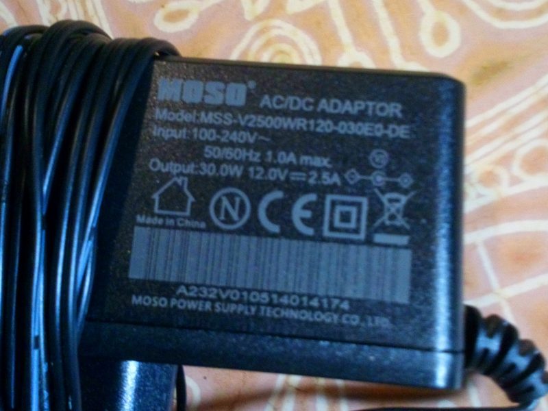 SOLGT - MOSO MSS-V2500WR120-030EQ-DE 12V 2,5A AC/DC Adapter