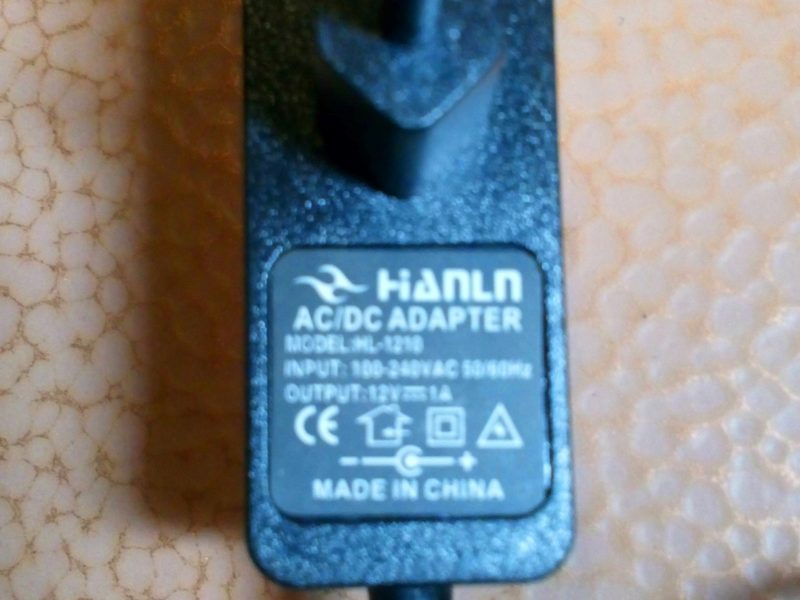 SOLGT - HANLN HL-1210 AC/DC 12V 1A Strømadapter / Lader