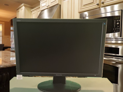 SOLGT - Phillips 220 EW 22" Monitor