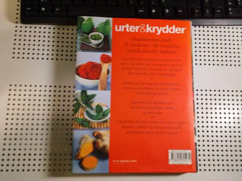 Urter og Krydder av Jill Norman