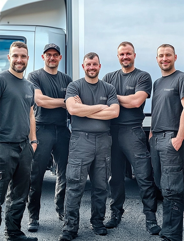 Slider01-Leistungen_Entrümpler-Team-Rümpelkraft-Crew