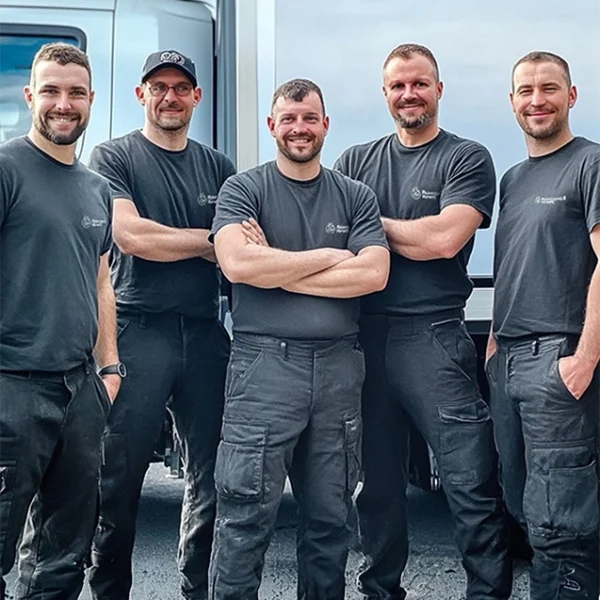 Slider01-Leistungen_Entrümpler-Team-Rümpelkraft-Crew