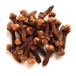 Laung (Clove)