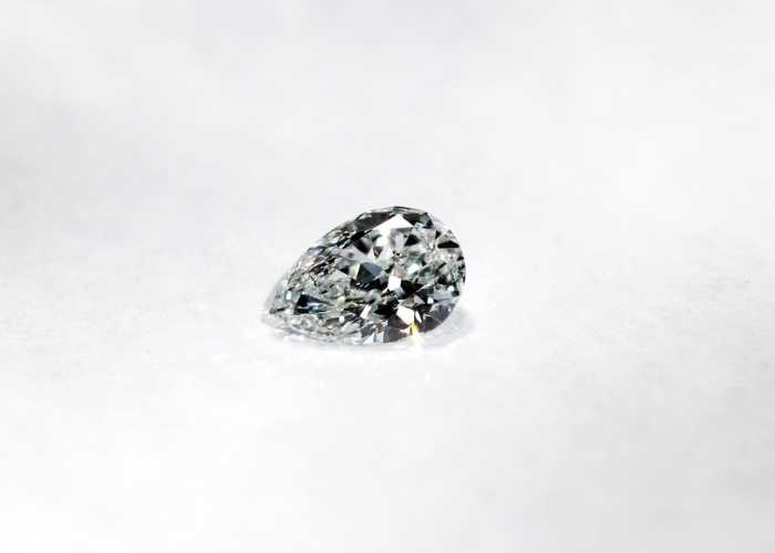 Pear cut diamond