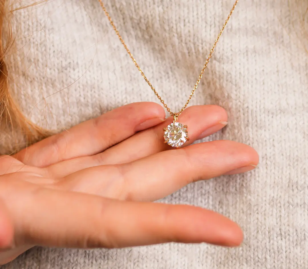 Memorial Diamonds vs. Other Memorial Options: A Comparison