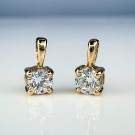 Ashes to Diamonds - Beautiful Diamonds with a Beatiful Setting
