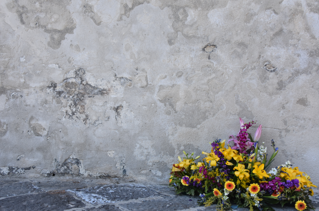 Funeral Planning - The Best Guide to Honor A Loved One - What To Consider