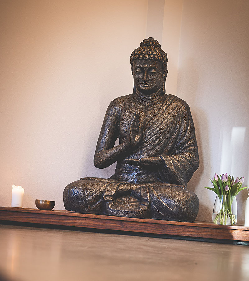 Sanghaen - Buddha - meditation