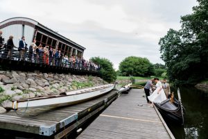 Bröllopsfotograf kanotklubben Malmö gondol