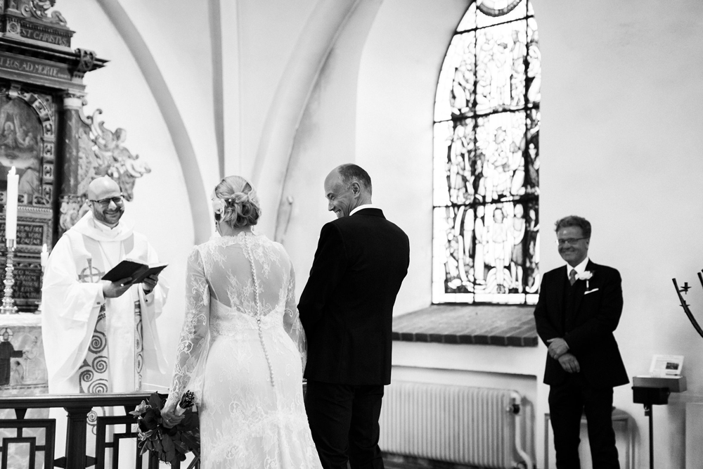 Bröllopsfotograf Helsingborg Raus kyrka