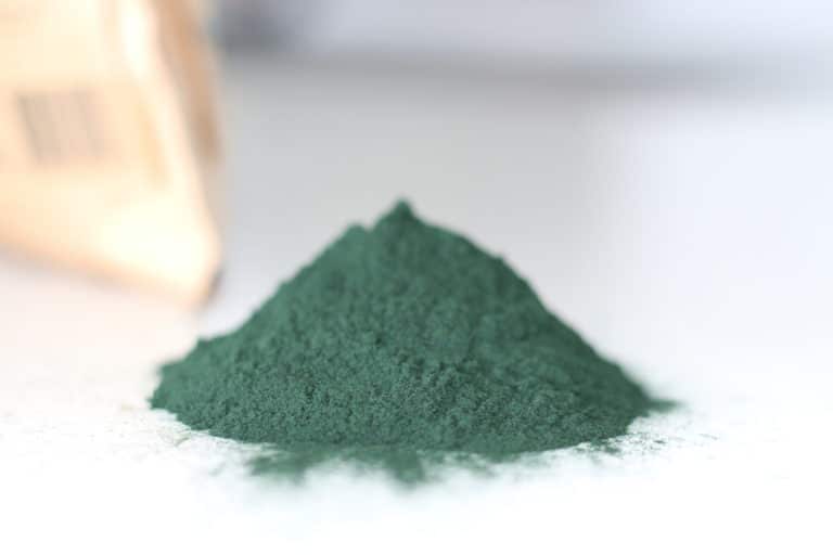 What is the use of spirulina in bodybuilding?