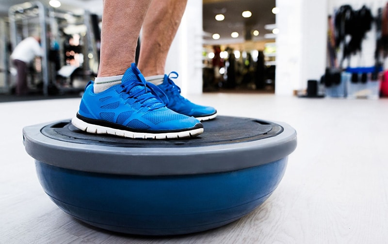 The BOSU is composed of two sides.