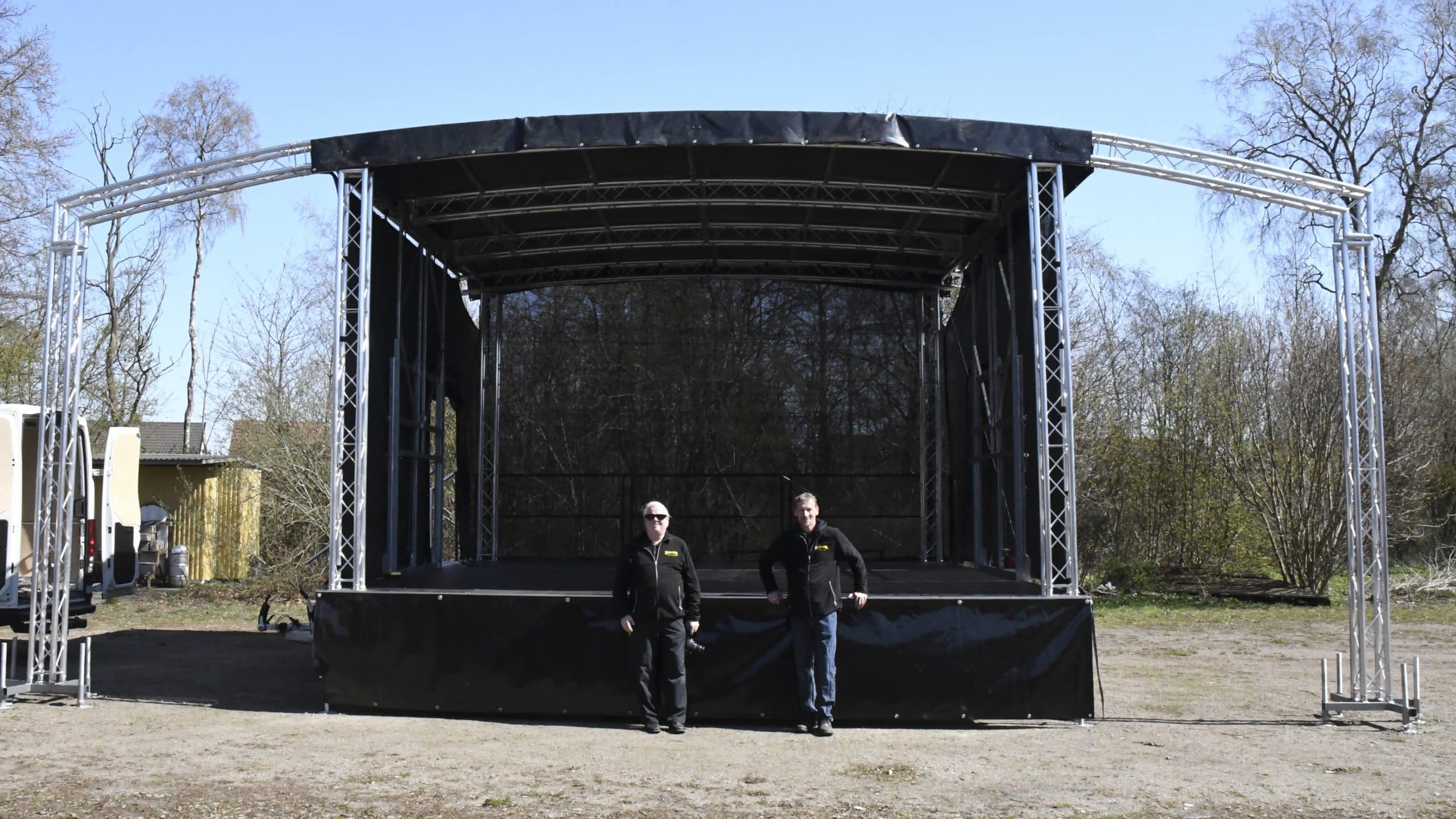 You can build stages in all sizes and heights with our stage platforms. It&apos;s a bit like Lego blocks.