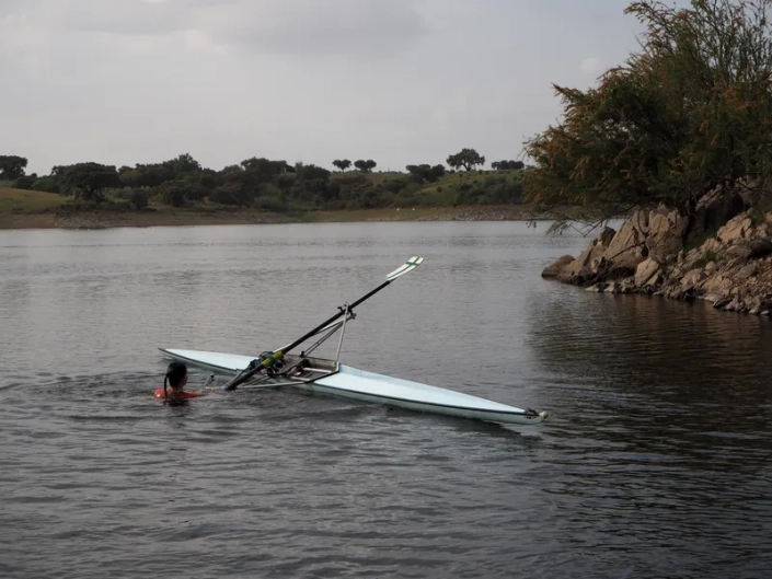 Getting over your fears and building confidence at Rojabo Sculling Camp