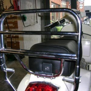 SDN Scootershop Vespa Scooter Stevoort Hasselt Limburg bagage rekje pk