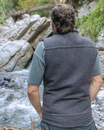 Mens Ocean Vest - Image 10