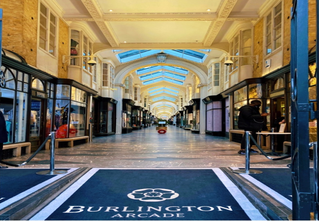 Explore London in Christmas
