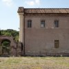historical-building-in-roman-forum