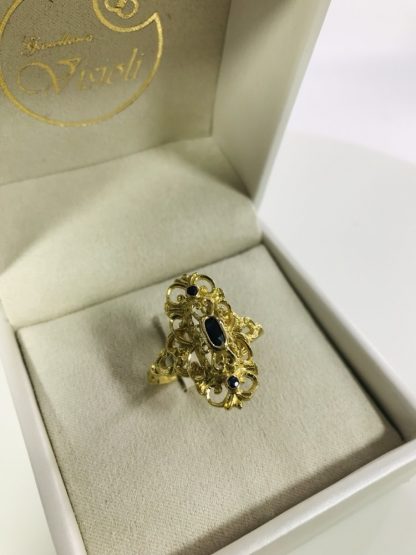 Anello antico in oro con un design elaborato e dettagliato. 18k 750 - immagine 5