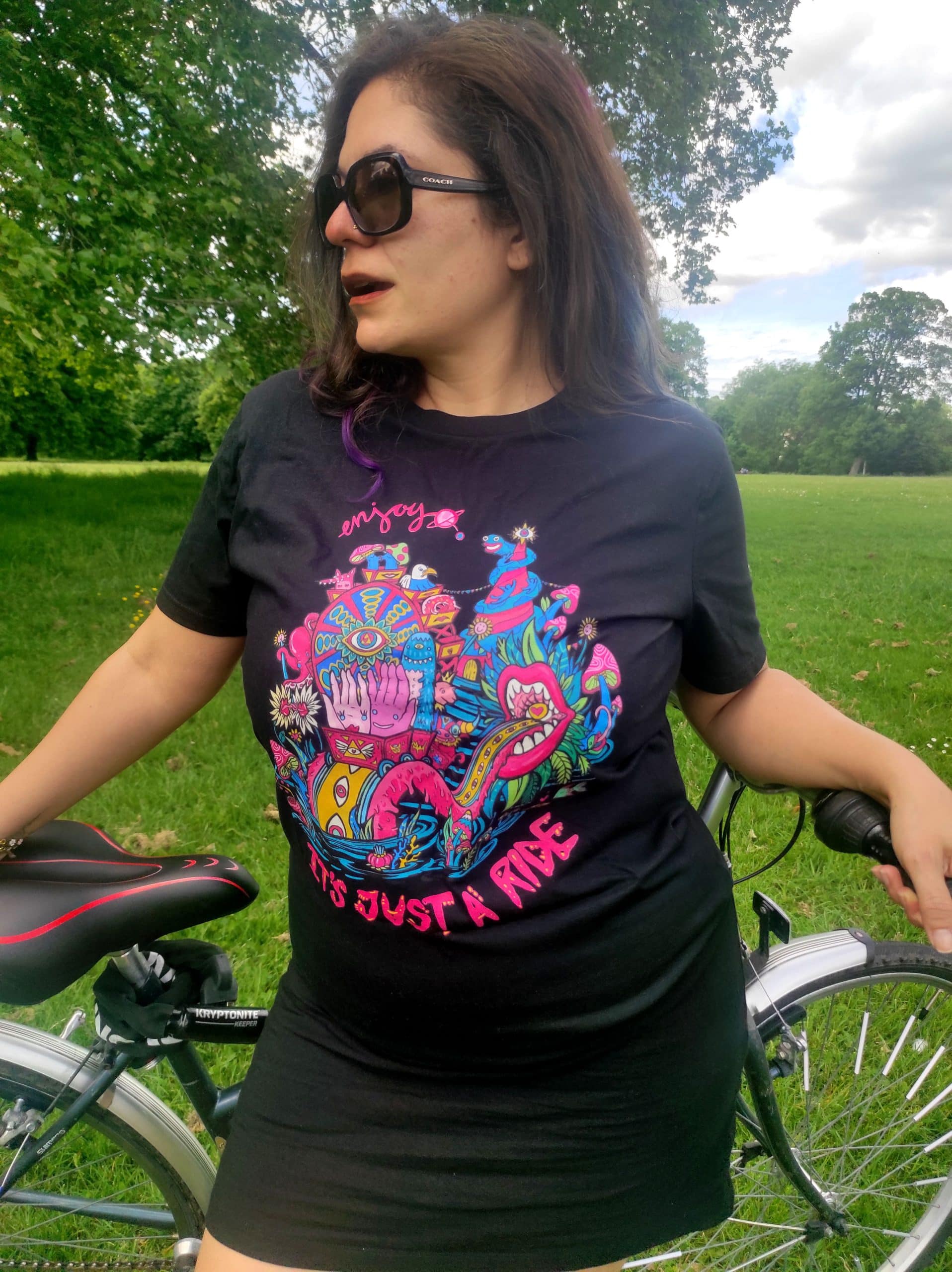 It is just a Ride T-shirt Black or Lilac Organic Cotton - Image 2