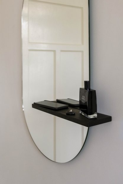 DUSK 900 minimalist mirror with wood shelf design spiegel met houten planchet zwart parfume display Studio TOIMII