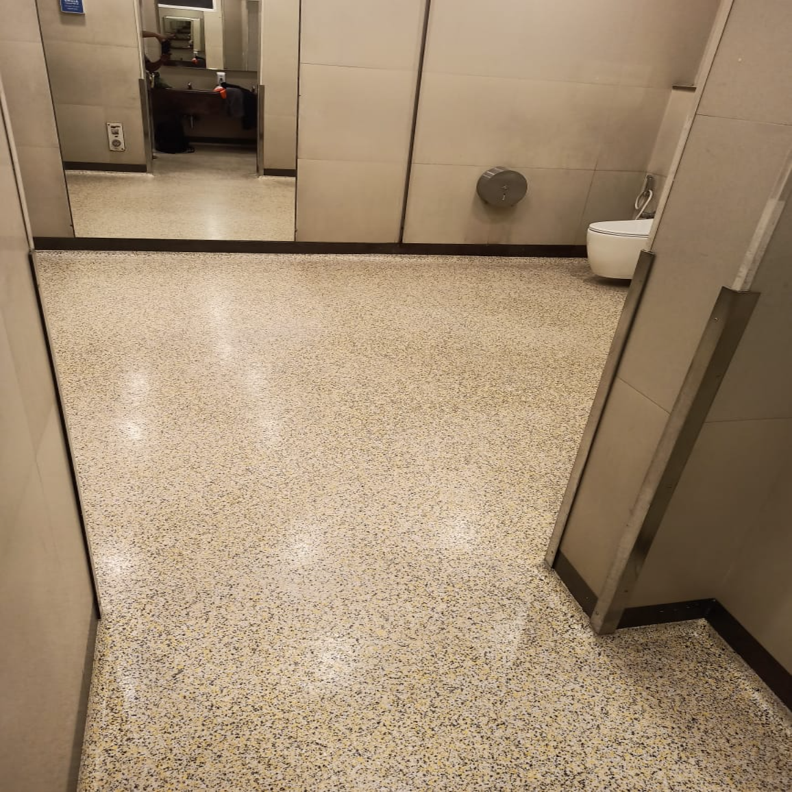 Commercial washroom flooring