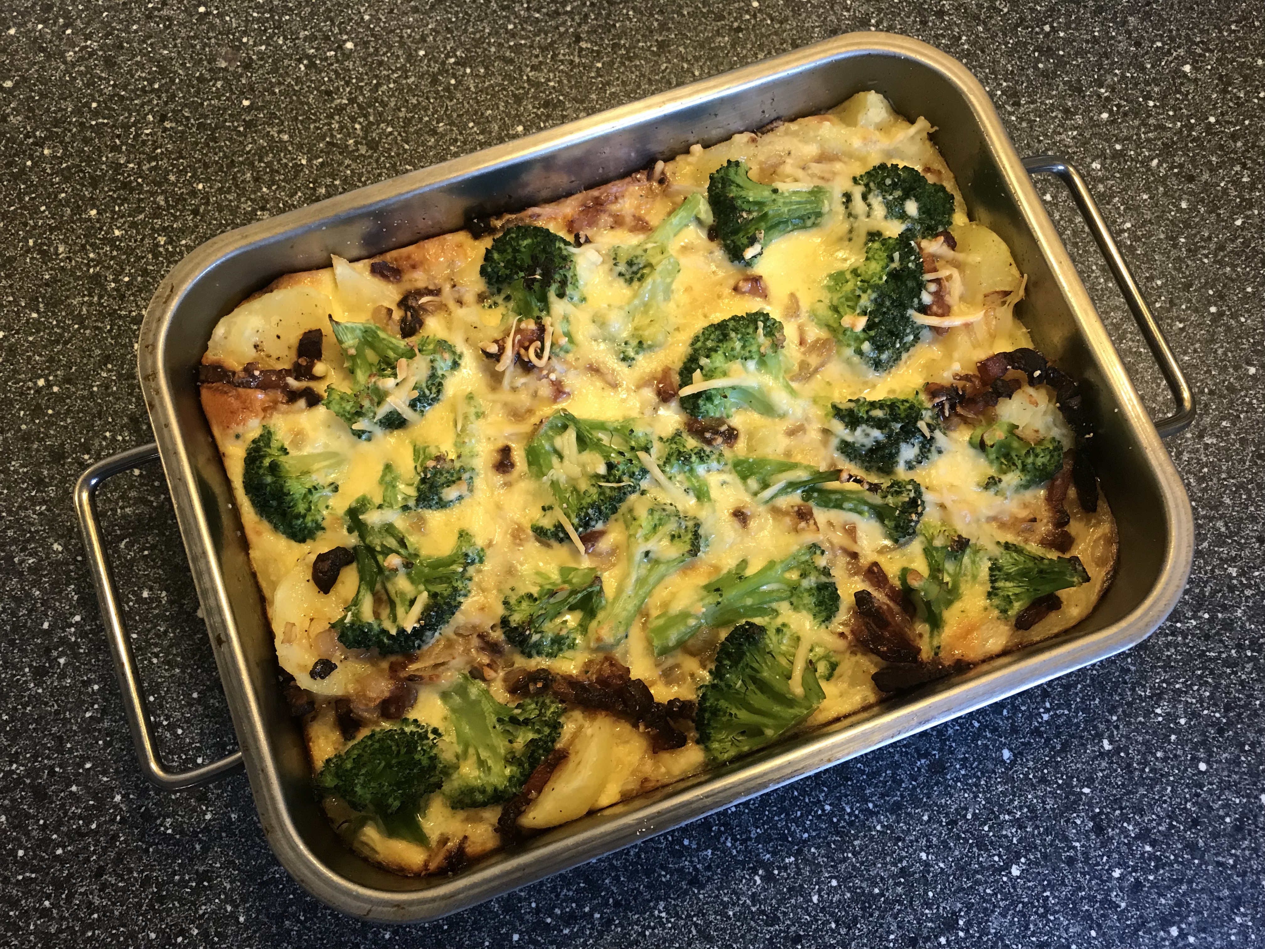 aardappel-broccoli schotel