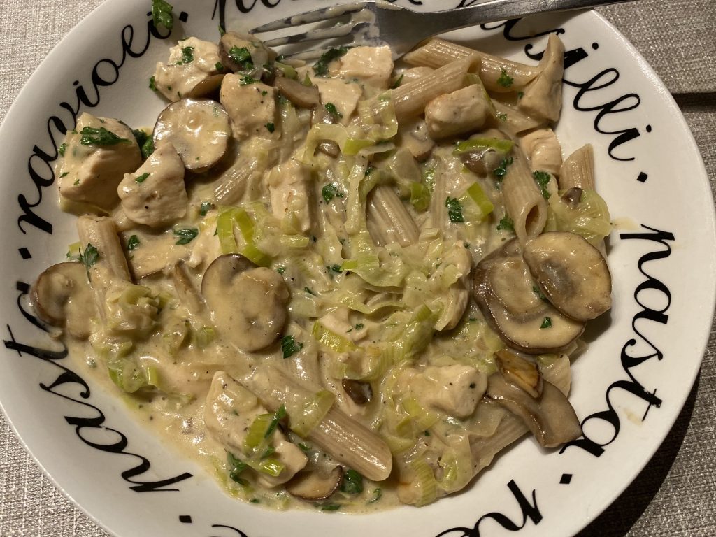 pasta met kip in champignon preisaus