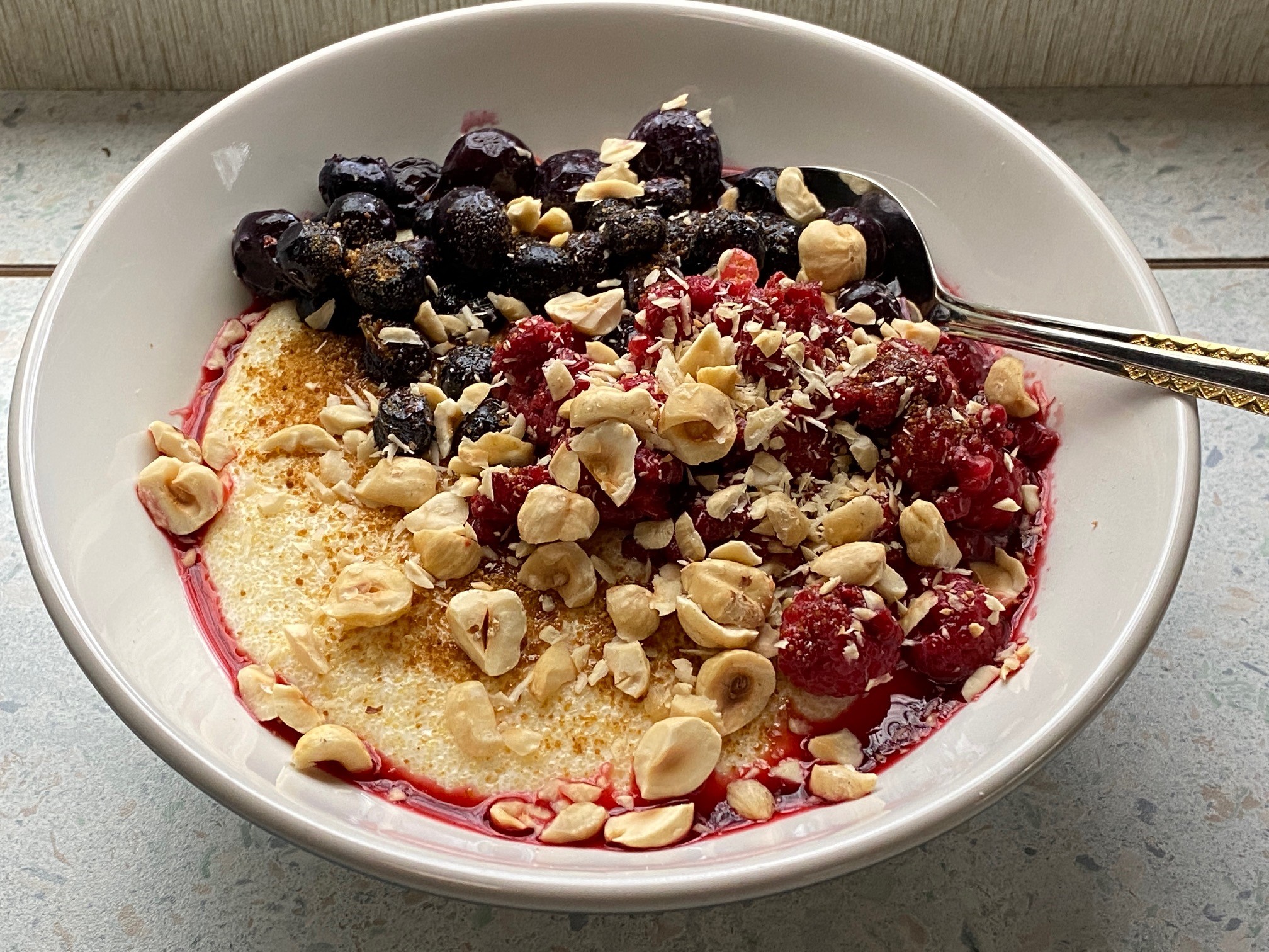 polenta met fruit