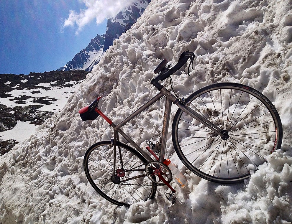 Mit Agresti Singlespeed Rennrad auf der Route des Grandes Alpes | St. Bernhard Pass