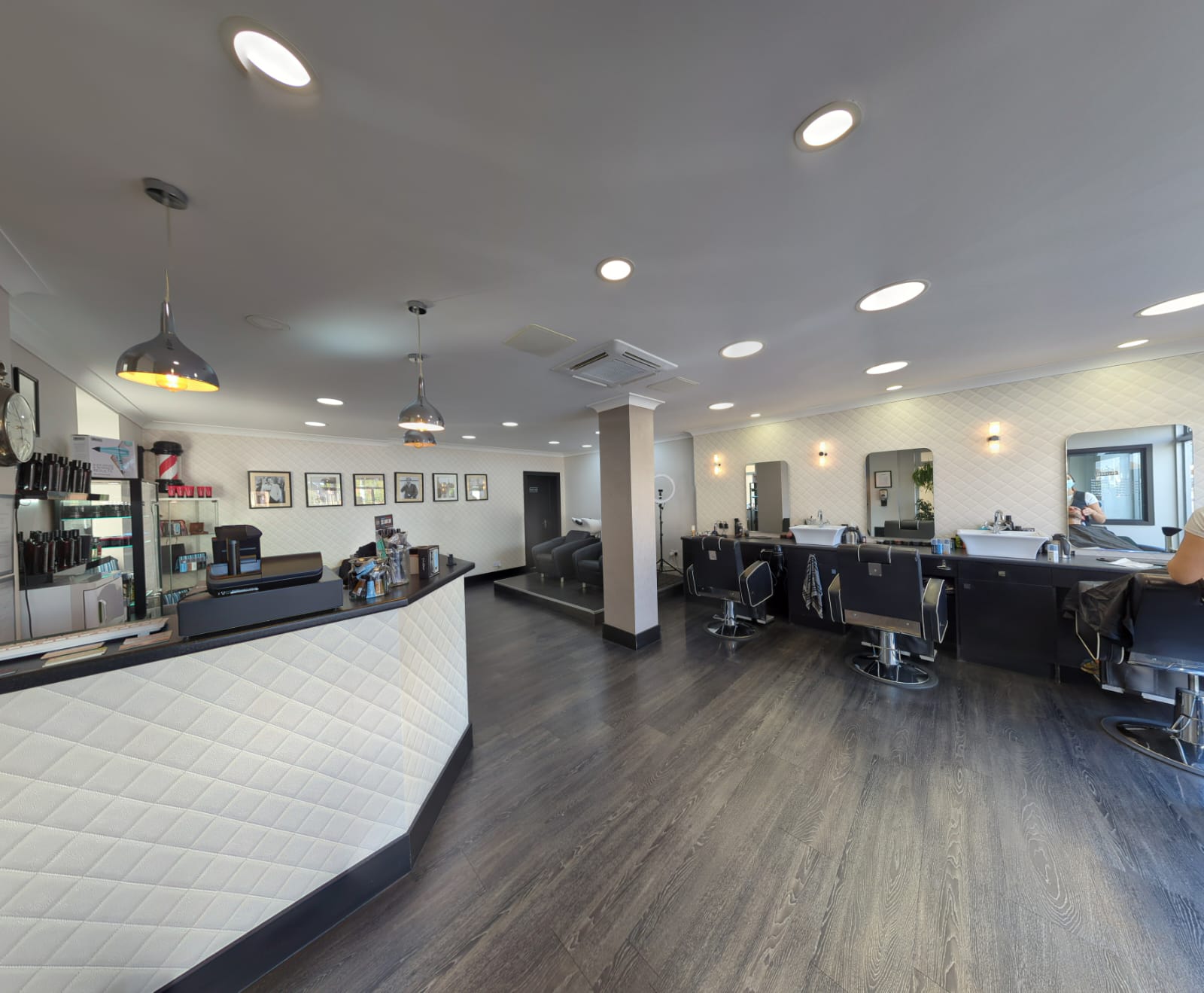 barber shop Chessington