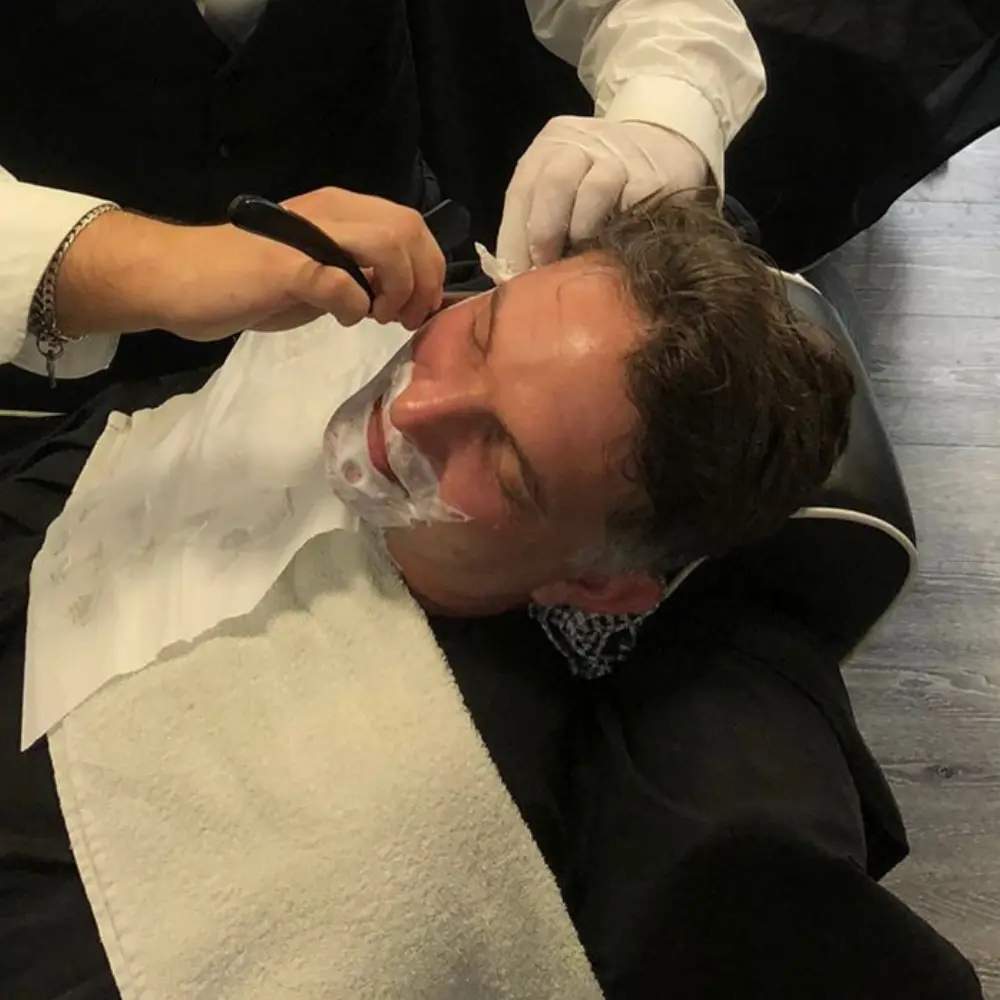 sirs luxury shave
