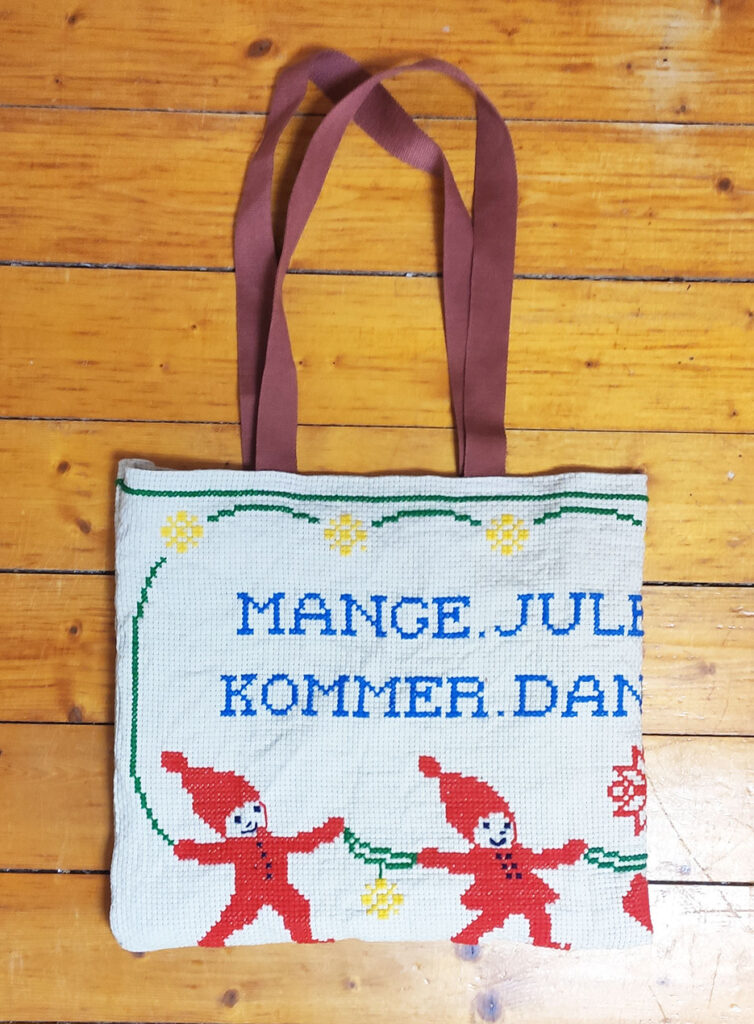 Retro cross stitch bag DIY - Skandimama