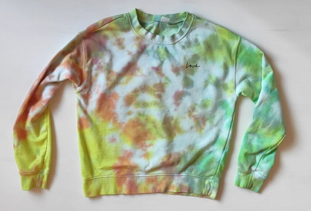 Tie dye creative project episode 2 - Skandimama