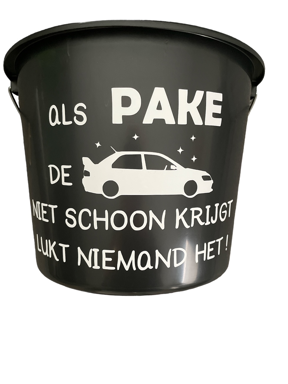 Als Pake de auto niet schoon krijgt