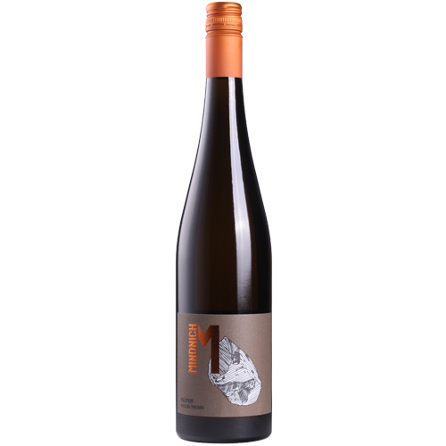 Hvidvin, Maximum Riesling Trocken 2022 fra Weingut Mindnich. Et komplekst samspil af mineralitet, sprød syre og et subtilt strejf af sødme.
