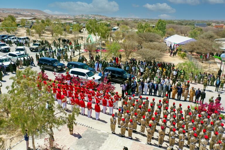 Madaxweynaha Somaliland oo ka Qayb-galay Xuska 27-guurada Ciidanka Qaranka iyo Jewigii ay Munaasibadda (SAWIRRO)