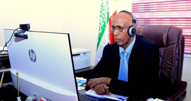 wasiirka waxbarashada somaliland toorno