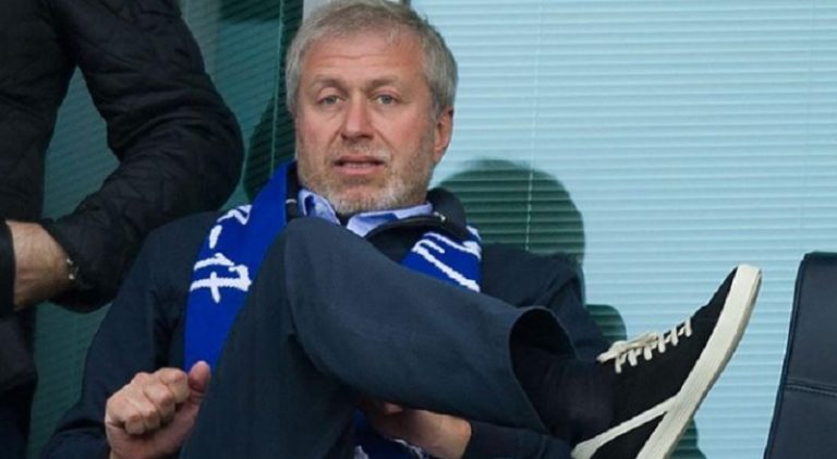 Roman Abramovich oo Iska Iibinaya Naadiga Chelsea iyo Milicsiga Guulihii uu Kooxda Gaadhsiiyey