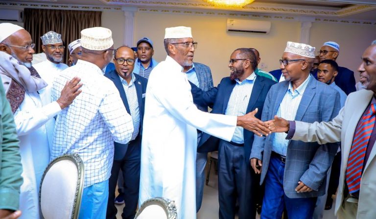 Maxay Ka Wada-hadleen Madaxweyne Biixi iyo Ganacsada Somailand?