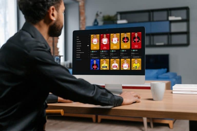 Read more about the article Spieler kaufen und verkaufen – der Transfermarkt bei Sorare