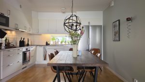 70 kvm | 3 rok | Solgatan | två balkonger | Solna