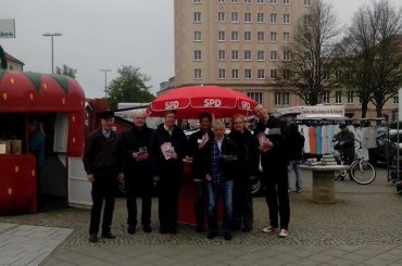 v.l.n.r. Wolfgang Rickert, Prof. Dr. Joachim Winkler, Michael Hübner, Patricia Cremer, Ullrich Litzner, Sibylle Runge, Kristian Albrecht