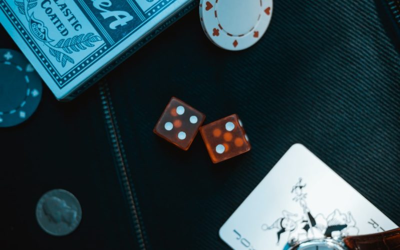 Grundläggande tips för att förstå och använda satsningsstrukturer i pokerspel: En guide för nybörjare.